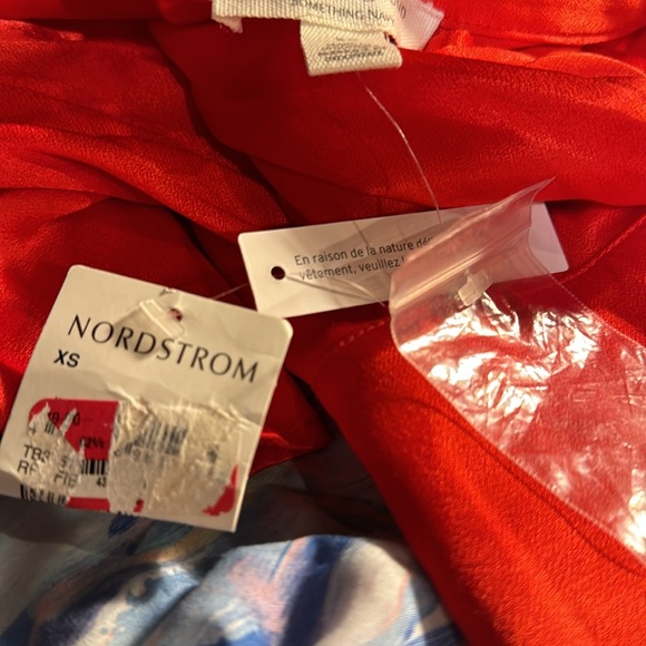 Treasure & Bond long sleeve top - Picture 13 of 13